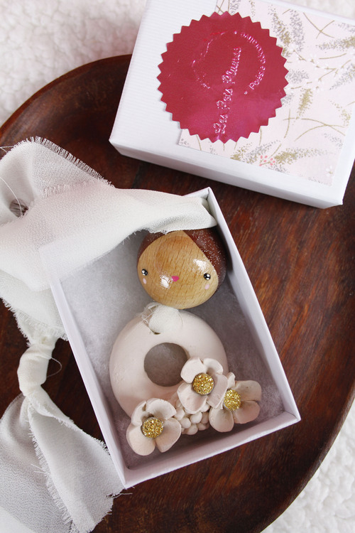 (image pour) Petite Couronne Florale Fraise